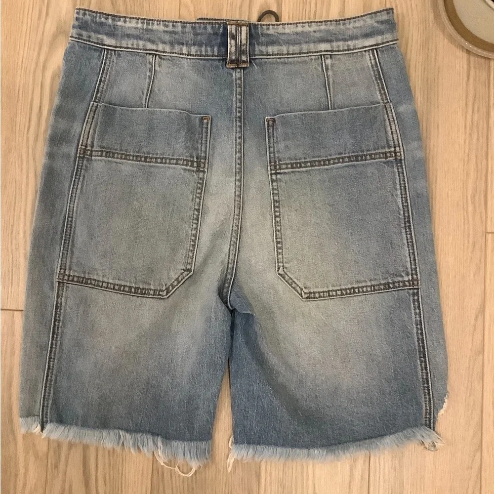 NWOT Anthropologie Pilcro lace up denim shorts❤️❤️❤️❤️ - Picture 2 of 9